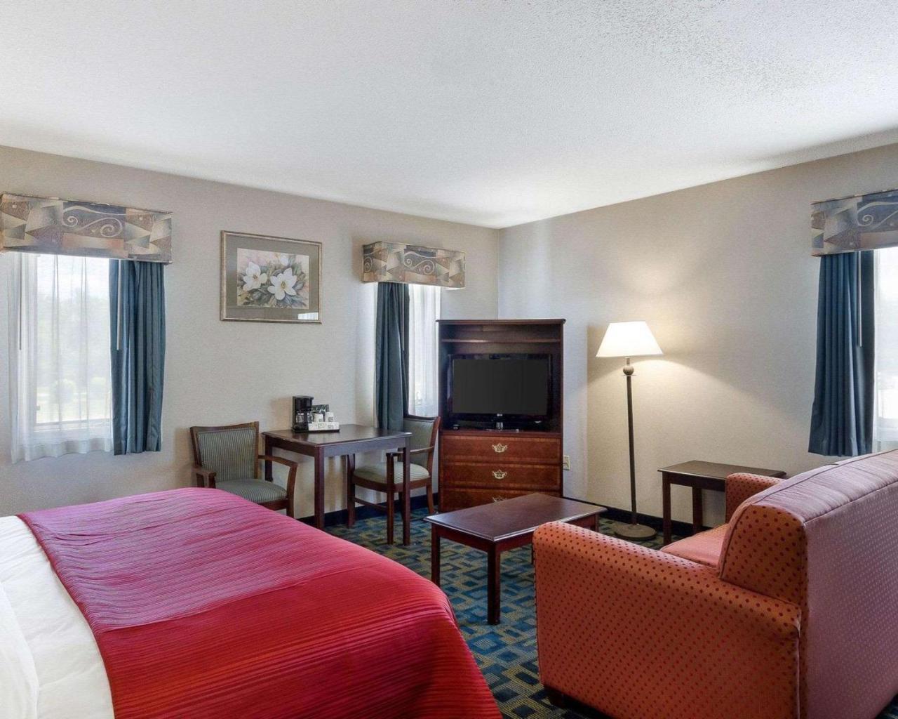 Quality Inn Marlborough Extérieur photo